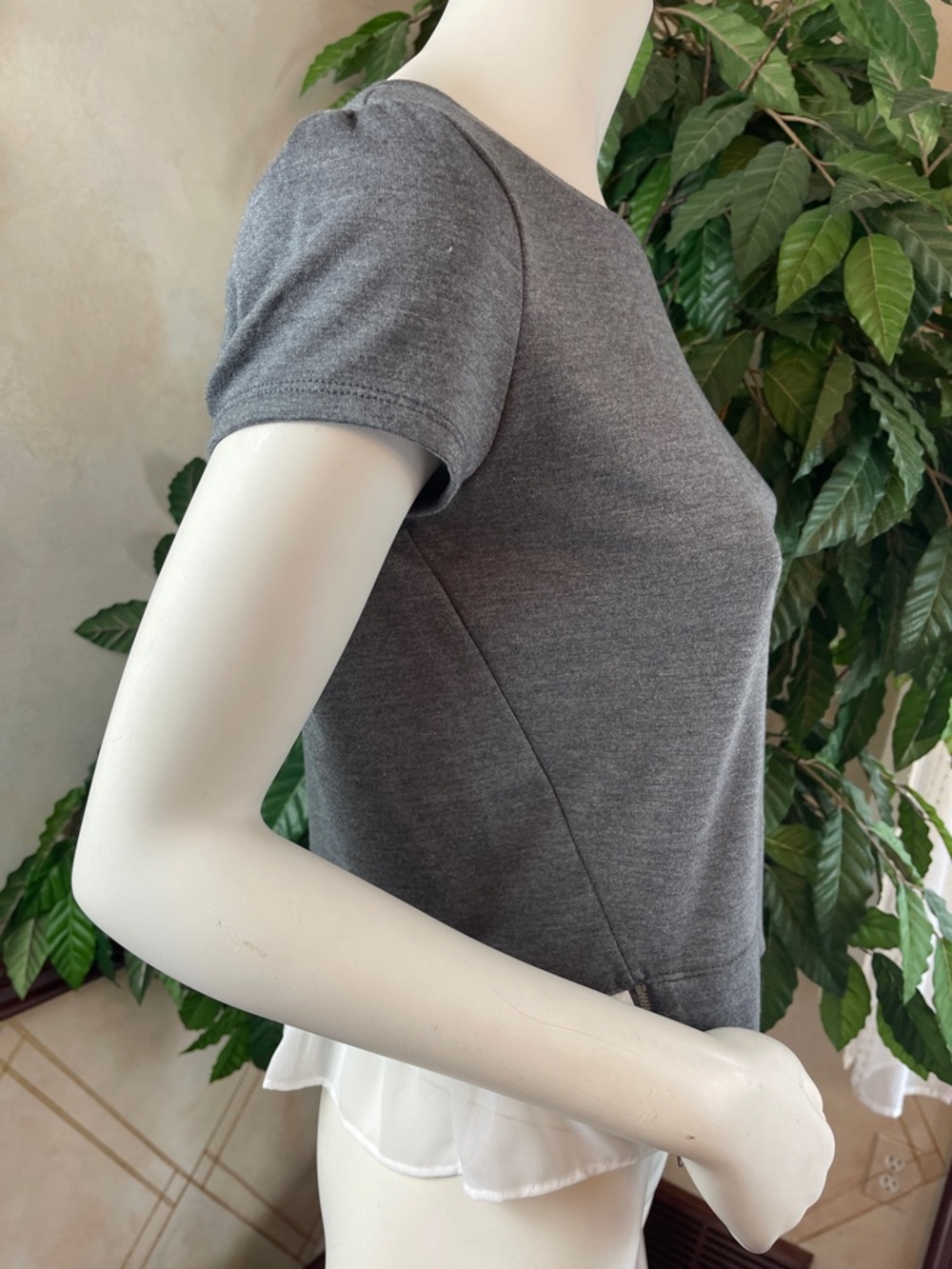INC CHARCOAL SIDE ZIP BACK RUFFLE TOP - Picture 8 of 11